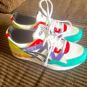 ASICS Gel-Lyte V Limited